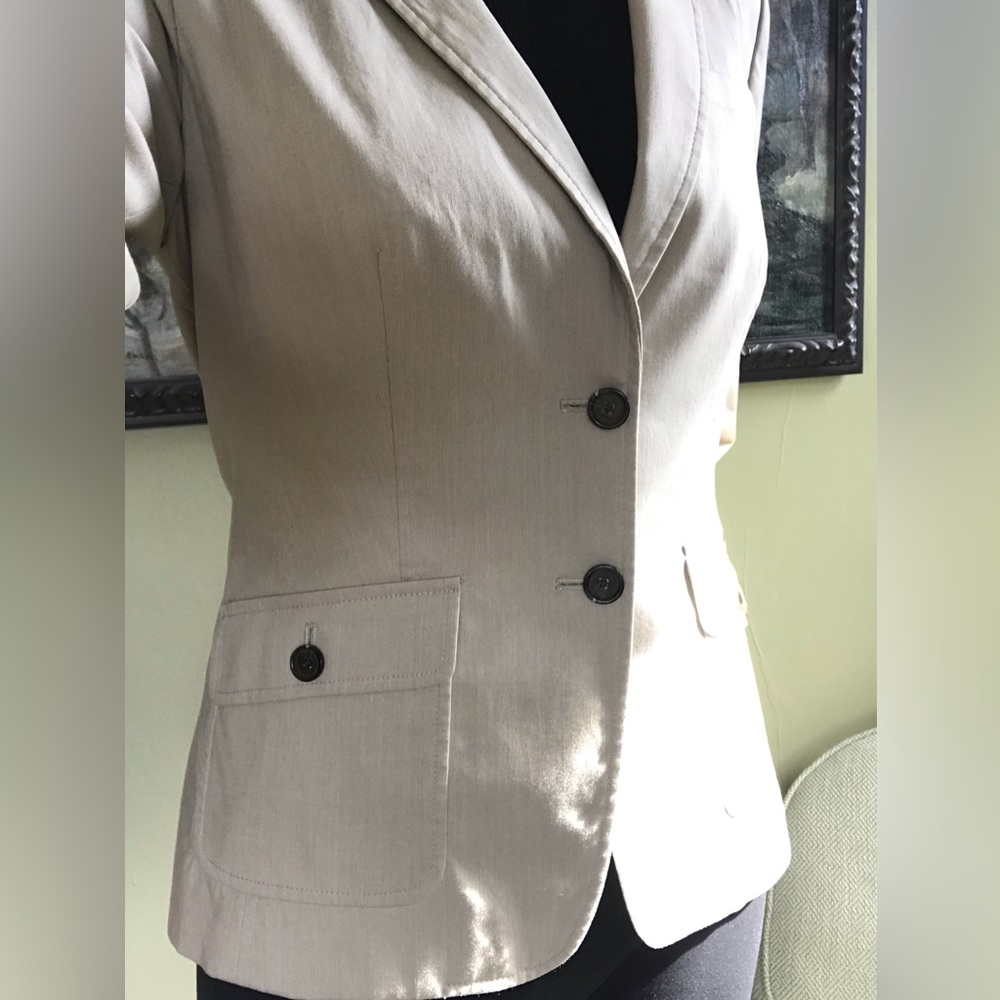 Summer Sport Coat (Banana Rep tan/khaki with double-vented back)